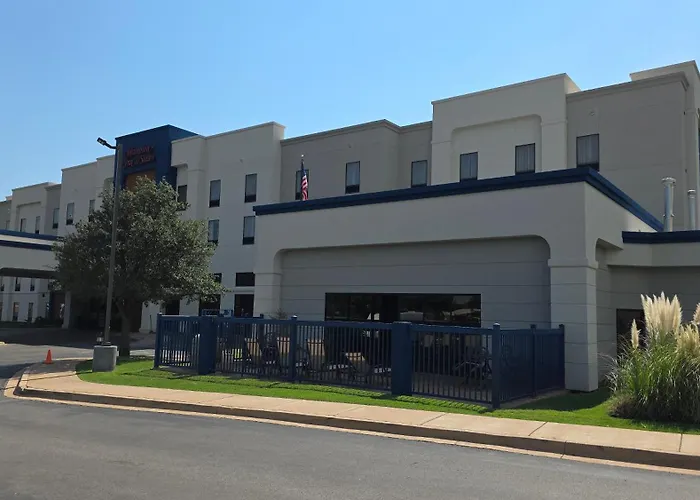 Hampton Inn & Suites Lawton